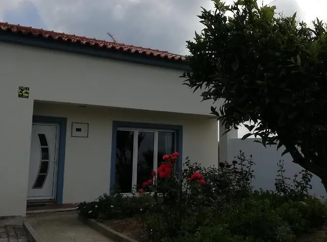 Casinha D'alice Et Serge Bed and Breakfast