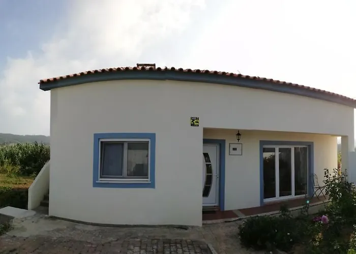 Bed and Breakfast Casinha D'alice Et Serge