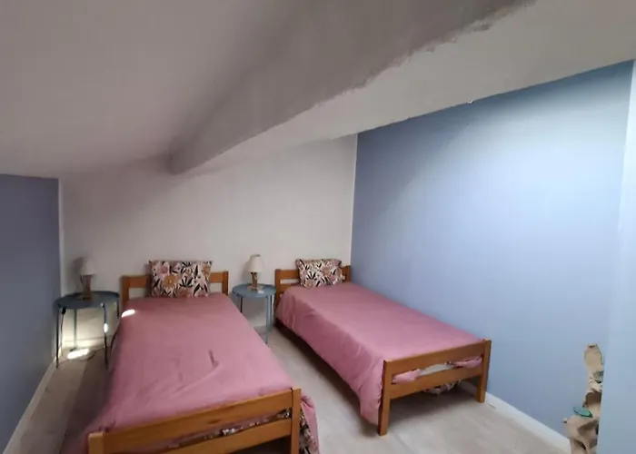 Bed and Breakfast Casinha D'alice Et Serge